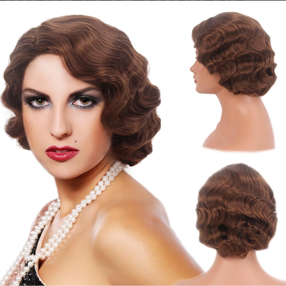 Elegant Brown Wavy Synthetic Wig